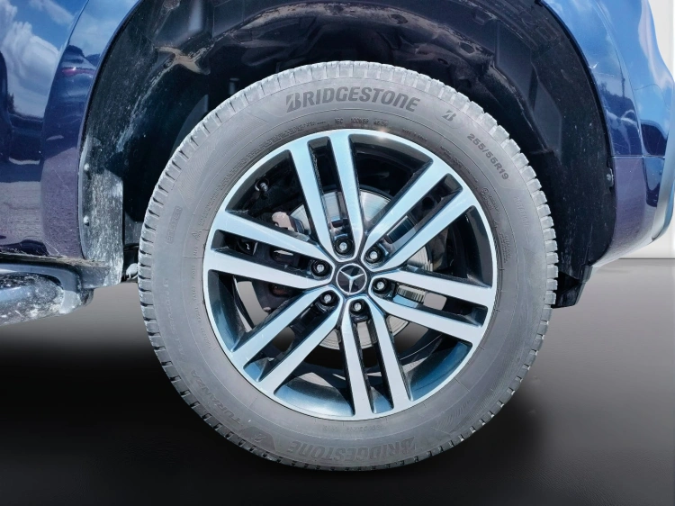 7 - Mercedes-Benz Classe X 250 d Progressive 4matic auto
