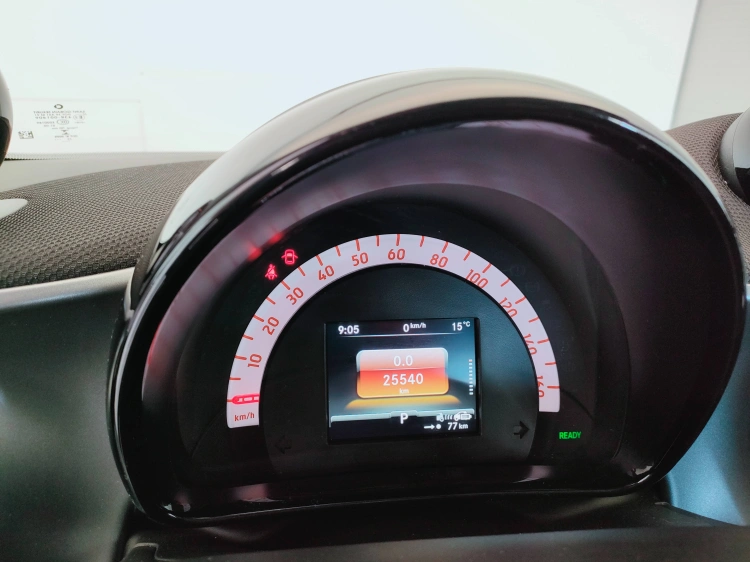 19 - smart fortwo Fortwo eq Passion 22kW