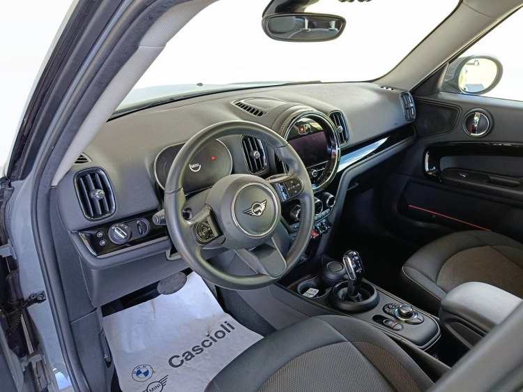 7 - MINI Countryman Mini Countryman 1.5 Cooper Essential auto