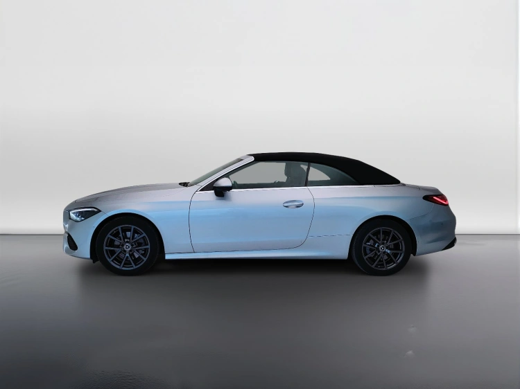 3 - Mercedes-Benz CLE Cabrio 220 d Advanced auto