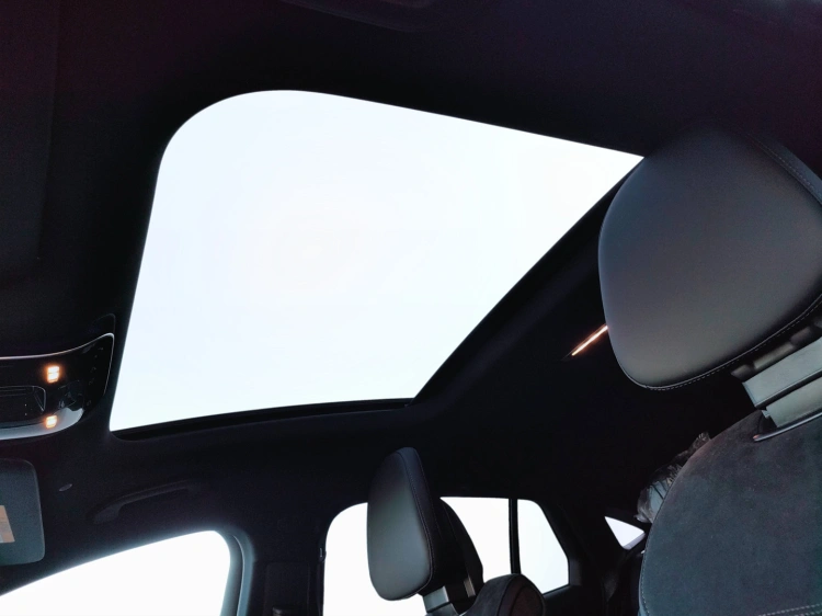 10 - Mercedes-Benz GLC 220 d 4MATIC Coupe