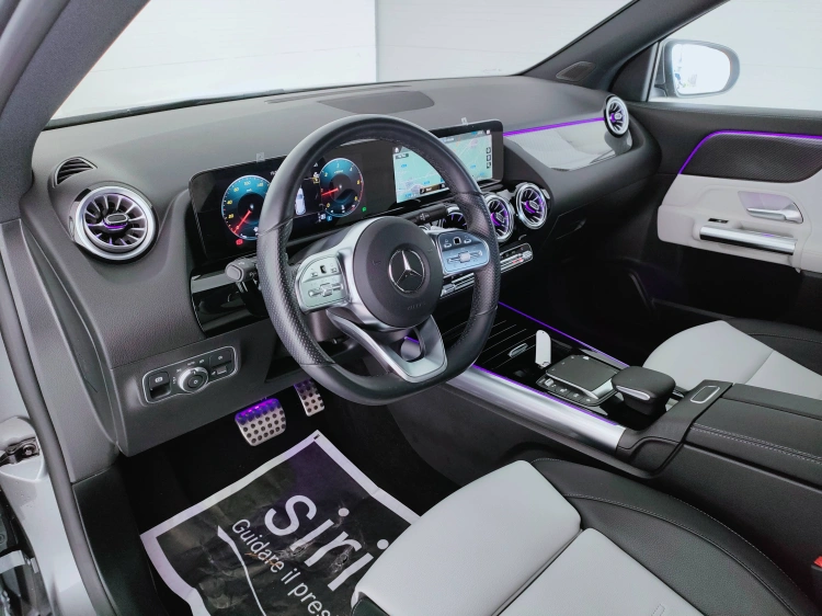 14 - Mercedes-Benz GLA 200 d Premium 4matic auto