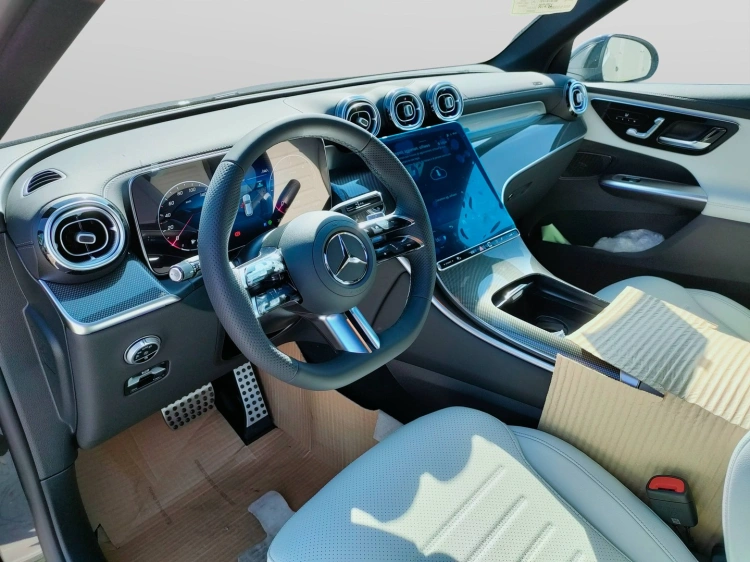 9 - Mercedes-Benz GLC 220 d 4MATIC