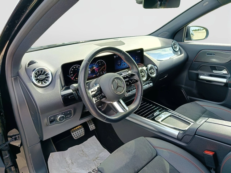 7 - Mercedes-Benz GLA 200 d AMG Line Advanced Plus auto