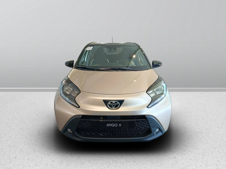 2 - Toyota Aygo X AYGO X 10B MT TREND MY24