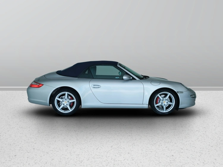 6 - Porsche 911 911 Cabrio 3.6 Carrera