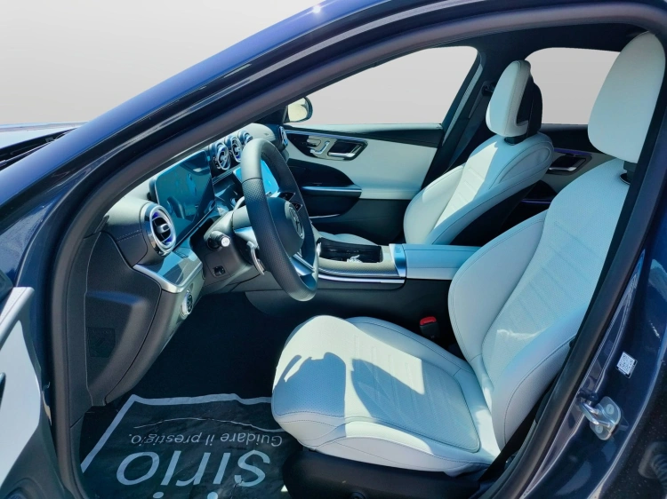13 - Mercedes-Benz Classe C 220 d