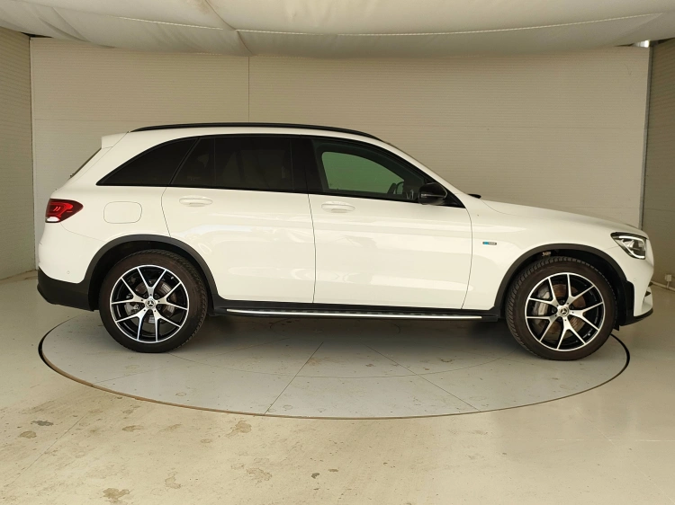7 - Mercedes-Benz GLC 300 de phev (eq-power) Premium 4matic auto