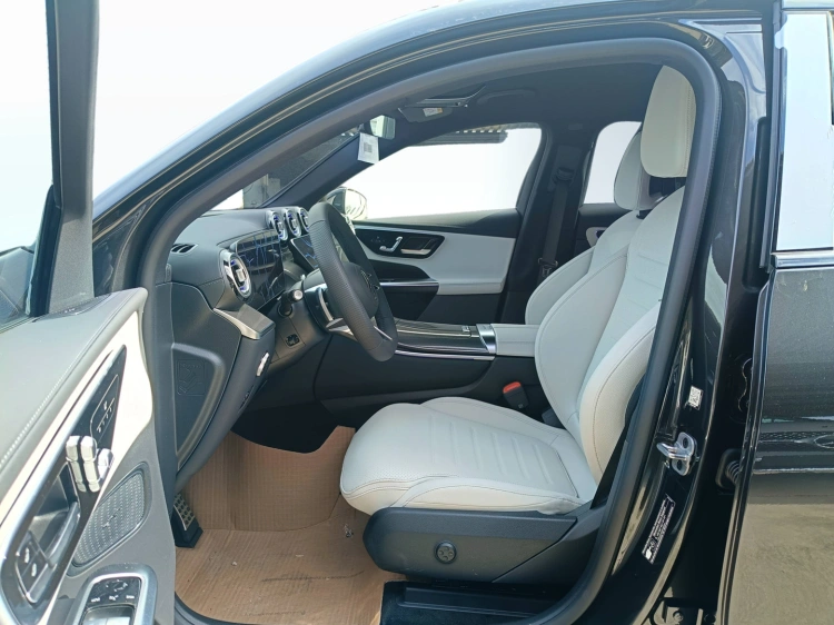 7 - Mercedes-Benz GLC GLC 220 d 4MATIC Coupe