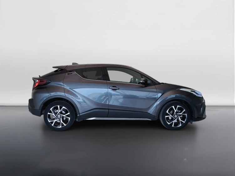 4 - Toyota C-HR C-HR 1.8h Trend e-cvt