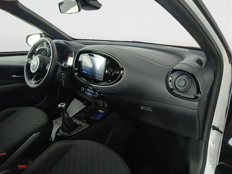 10 - Toyota Aygo X TOYOTA Aygo X 1.0 VVT-i 72 CV 5 porte Trend