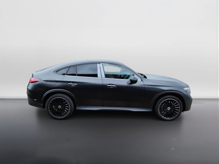 7 - Mercedes-Benz GLC 220 d 4MATIC Coupe
