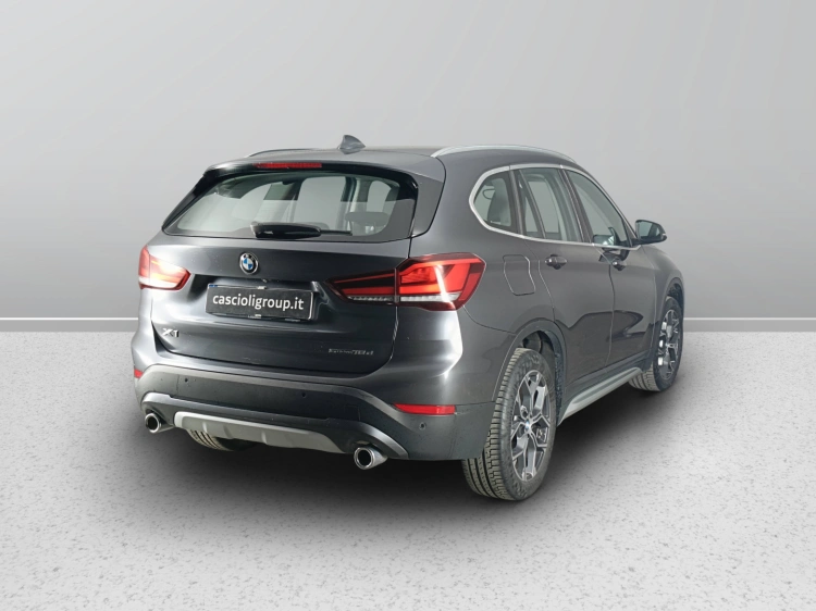 4 - BMW X1 X1 sdrive18d xLine Plus auto