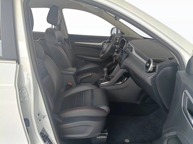 12 - Mg ZS ZS 1.5 Luxury