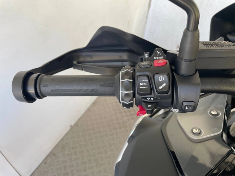 5 - BMW Motorrad GS r1250gs adventure triple black