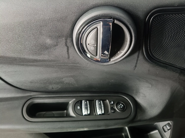 21 - MINI Countryman Mini Countryman 2.0 Cooper D Classic auto