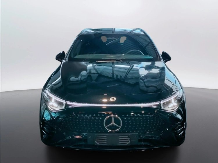 2 - Mercedes-Benz CLA 250+ Shooting Brake con tecnologia EQ