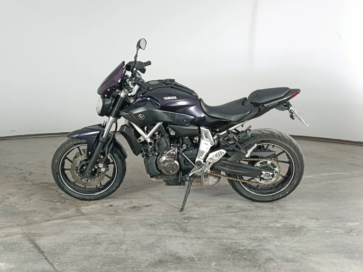 5 - Yamaha MT MT-07 690 Abs