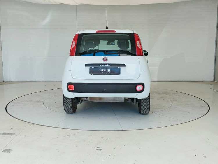 6 - Fiat Panda Panda 0.9 t.air t. natural power Easy 80cv