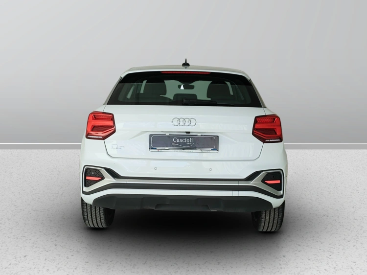 4 - Audi Q2 Q2 30 2.0 tdi S line edition