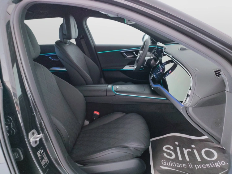 15 - Mercedes-Benz Classe E SW 220 d AMG Line Premium 4matic auto