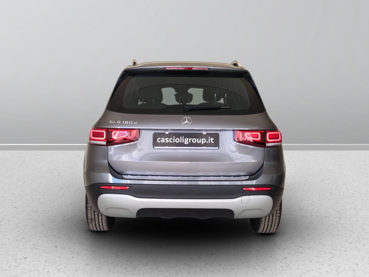 4 - Mercedes-Benz GLB 180 d Business Extra auto