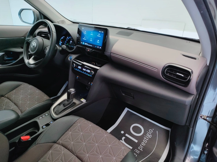 10 - Toyota Yaris Cross Yaris Cross 1.5h Lounge fwd 116cv e-cvt