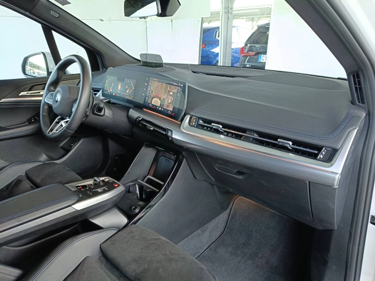 10 - BMW Serie 2 218d Active Tourer Msport auto