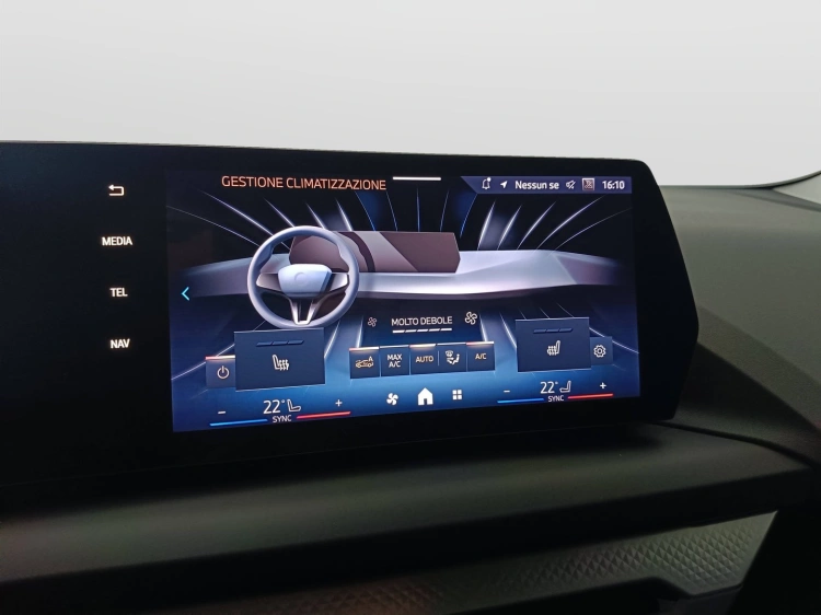 15 - BMW Serie 2 220 Gran Coupe 48V MSport Design auto