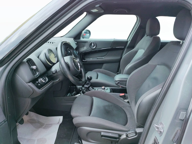 11 - MINI Countryman Mini Countryman 2.0 Cooper D my18