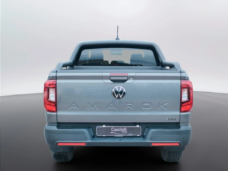 4 - Volkswagen Amarok Amarok 2.0 tdi Life 4motion auto