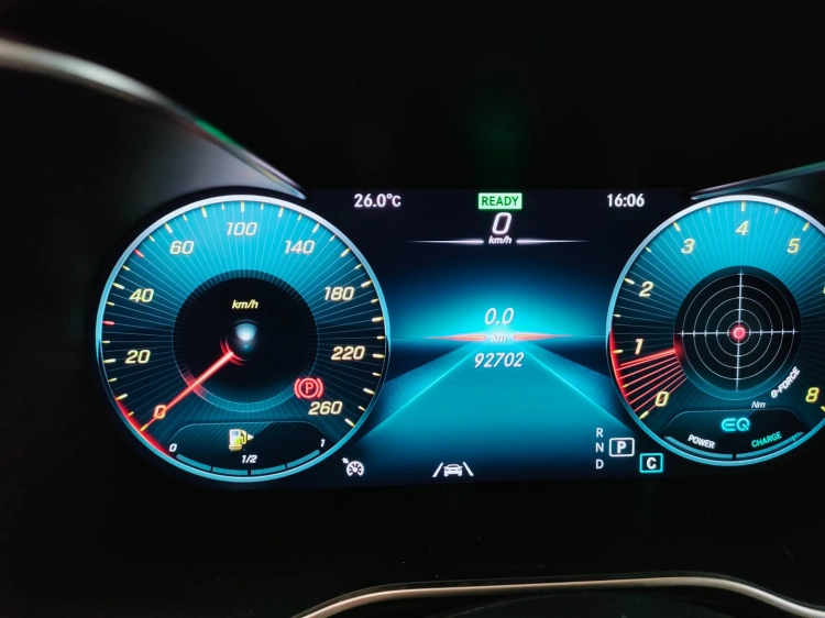 19 - Mercedes-Benz GLC Coupe 300 mhev (eq-boost) Premium Plus 4matic auto
