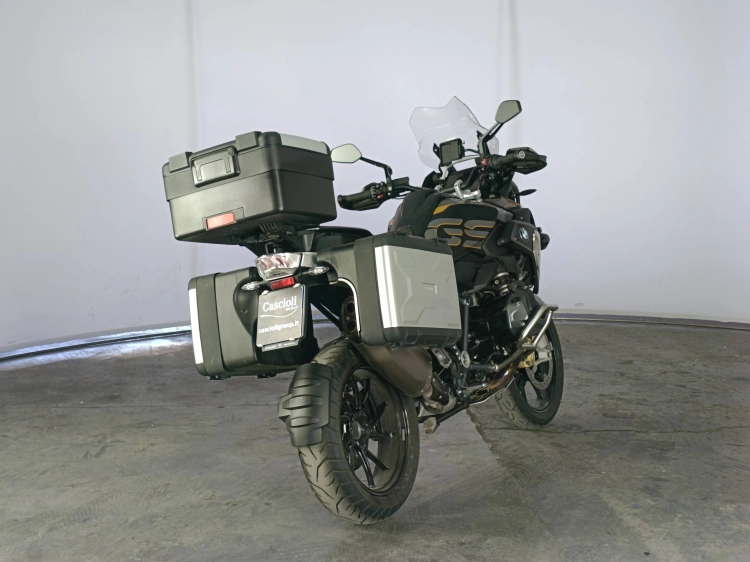 3 - BMW Motorrad GS R 1300 GS
