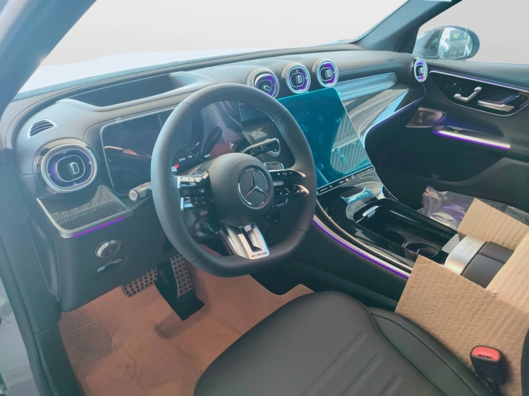 10 - Mercedes AMG GLC Mercedes-AMG GLC 53 4MATIC+