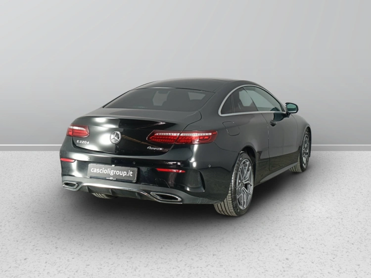 4 - Mercedes-Benz Classe E Coupe 220 d Premium Plus 4matic auto my20
