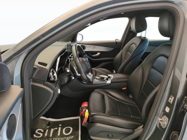 15 - Mercedes-Benz GLC 250 d Premium 4matic auto