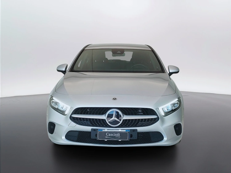 2 - Mercedes-Benz Classe A 180 d Sport auto