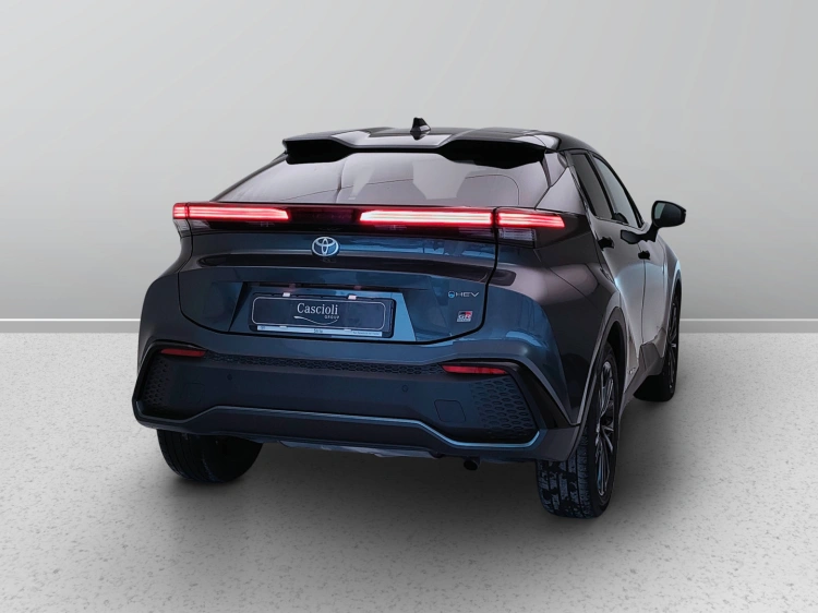 6 - Toyota C-HR C-HR 2.0 hev GR Sport awd e-cvt