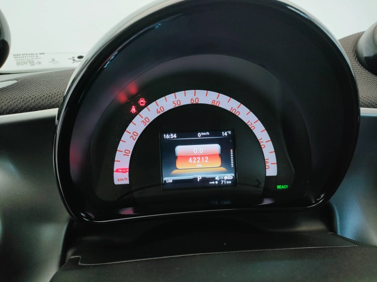 19 - smart forfour Forfour eq Passion 22kW