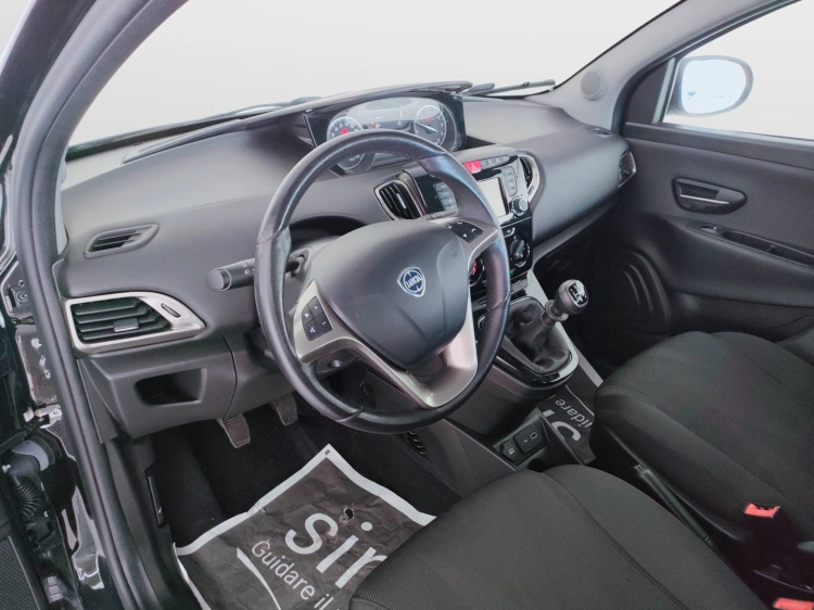 14 - Lancia Ypsilon Ypsilon 1.2 Gold s&s 69cv my19