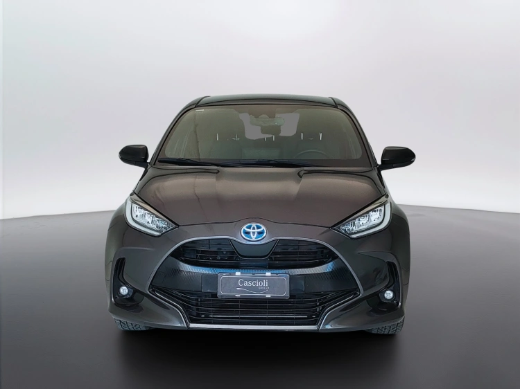 2 - Toyota Yaris Yaris 1.5h Lounge