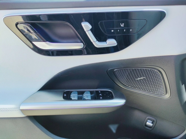 10 - Mercedes-Benz Classe C 220 d