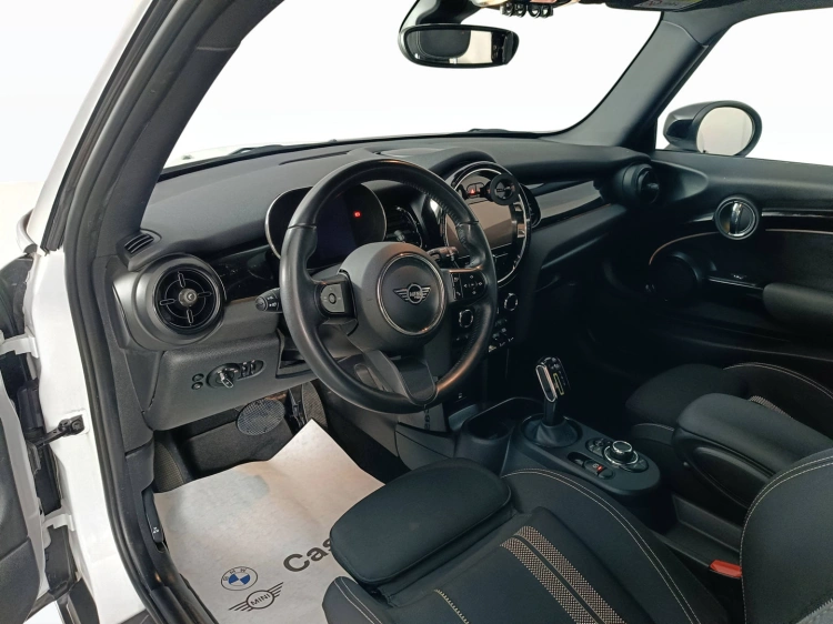 7 - MINI Cooper Mini 3p Cooper SE Classic auto