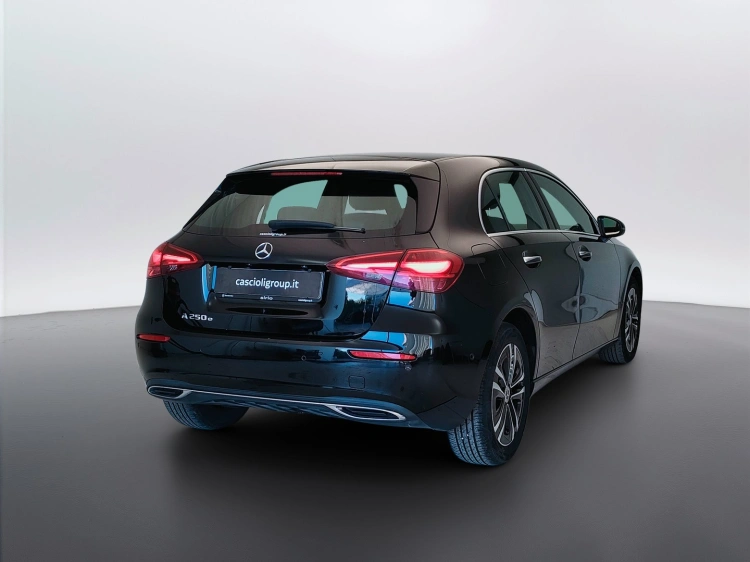 5 - Mercedes-Benz Classe A 250 e phev Progressive Advanced Plus auto