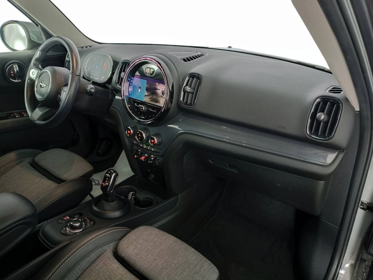 7 - MINI Countryman Mini Countryman 1.5 One Classic auto