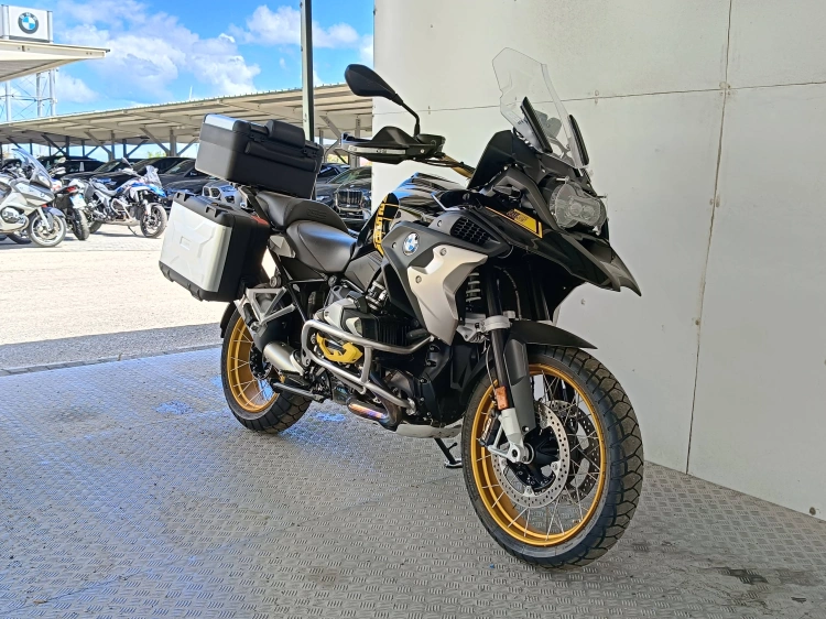 2 - BMW Motorrad GS R 1250 GS Triple Black Abs my21