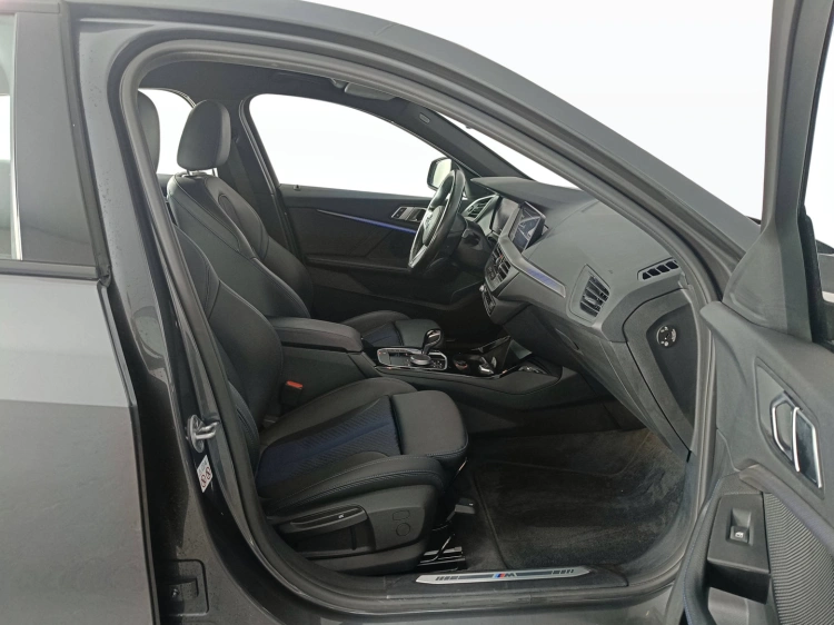 11 - BMW Serie 1 118d Msport auto