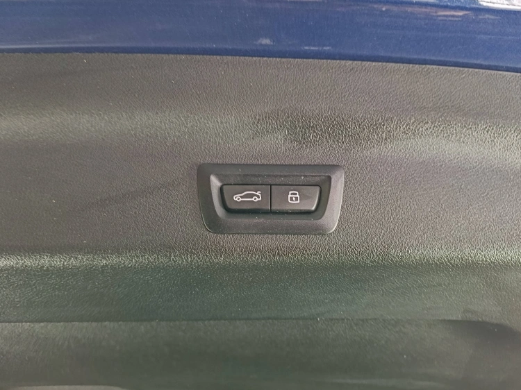 15 - BMW iX1 iX1 edrive 20 X-Line