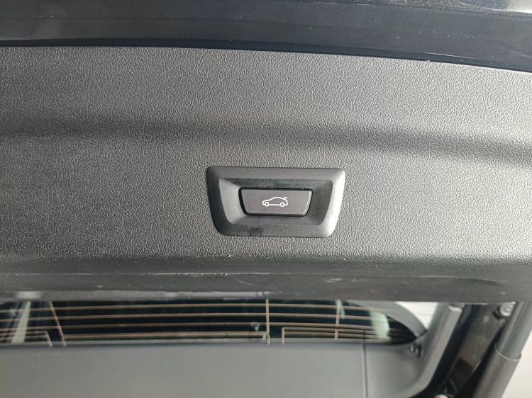 16 - BMW X1 X1 xdrive20d mhev 48V auto