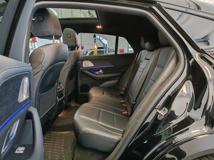 9 - Mercedes-Benz GLE 300 d mhev Premium Plus 4matic auto